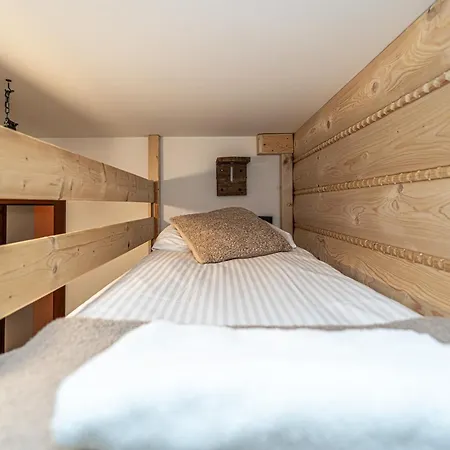 Aparthost Schronisko Zmyslow