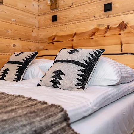 Appartamento Aparthost Schronisko Zmyslow