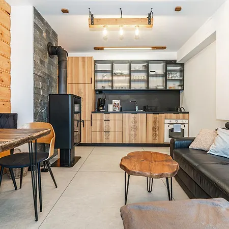 Aparthost Schronisko Zmyslow * Kościelisko