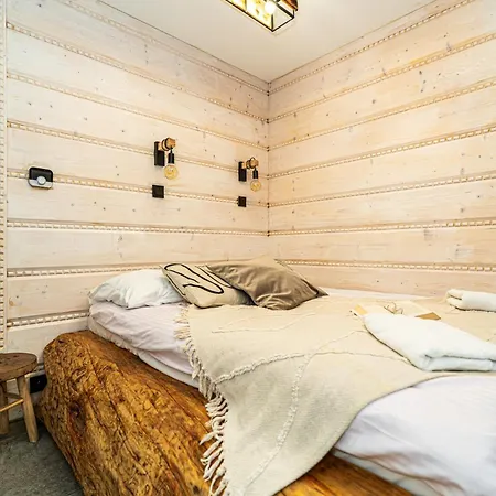 Apartamento Aparthost Schronisko Zmyslow Kościelisko