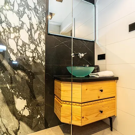Aparthost Schronisko Zmyslow Apartamento