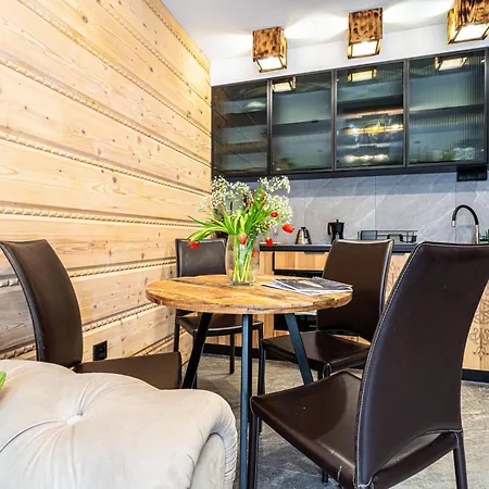 Apartamento Aparthost Schronisko Zmyslow *