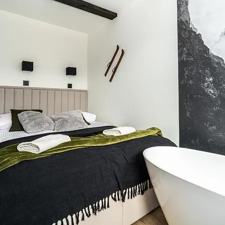 Aparthost Schronisko Zmyslow Apartamento