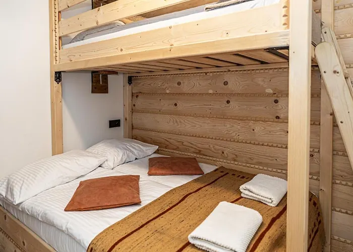 Aparthost Schronisko Zmyslow