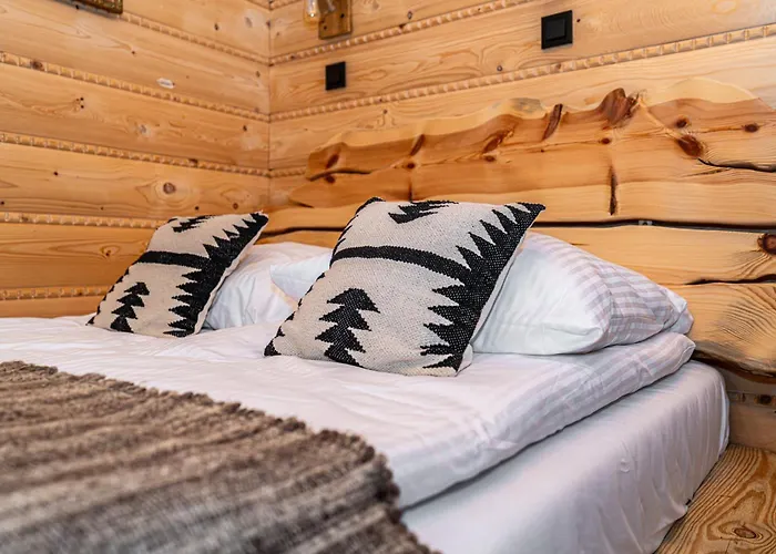 Appartamento Aparthost Schronisko Zmyslow