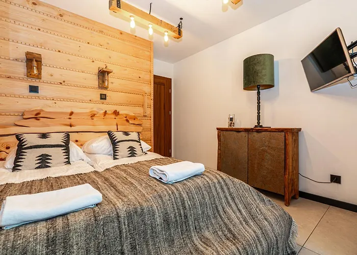 Aparthost Schronisko Zmyslow * Kościelisko