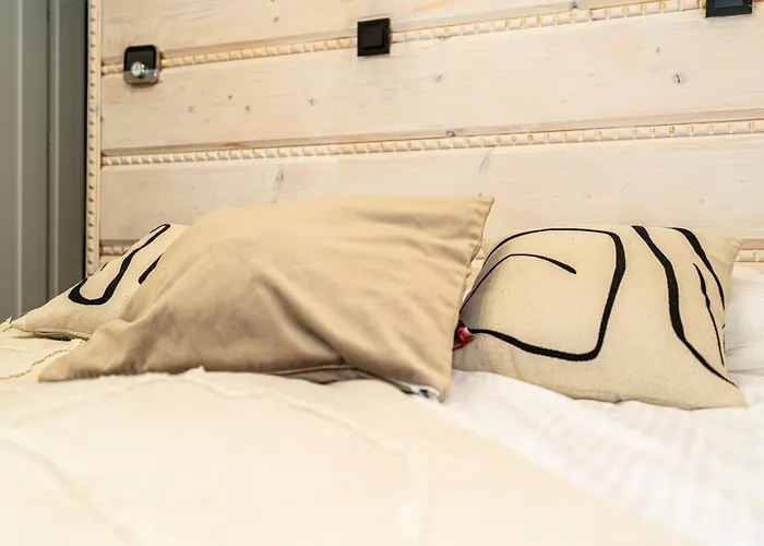 Aparthost Schronisko Zmyslow