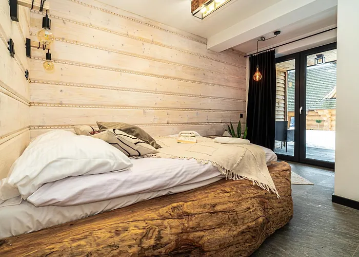 Aparthost Schronisko Zmyslow * Kościelisko