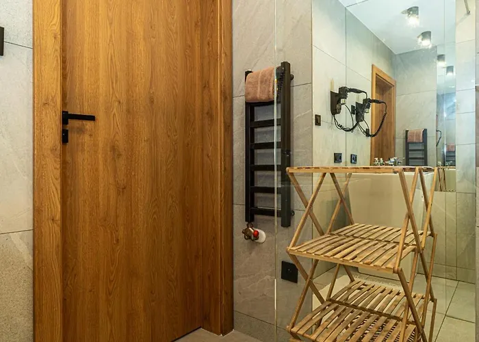 Aparthost Schronisko Zmyslow * Kościelisko